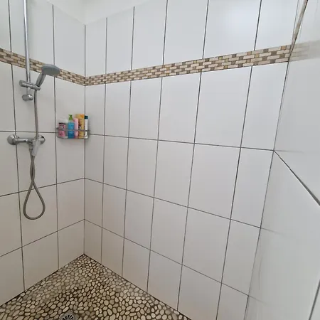 Location Saisonniere - T3 - Propriano 아파트